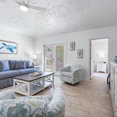 סייסטה קי Crescent Beach Villas מראה חיצוני תמונה