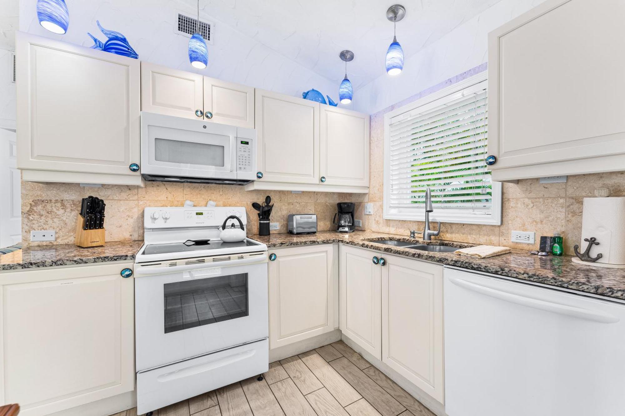 סייסטה קי Crescent Beach Villas מראה חיצוני תמונה