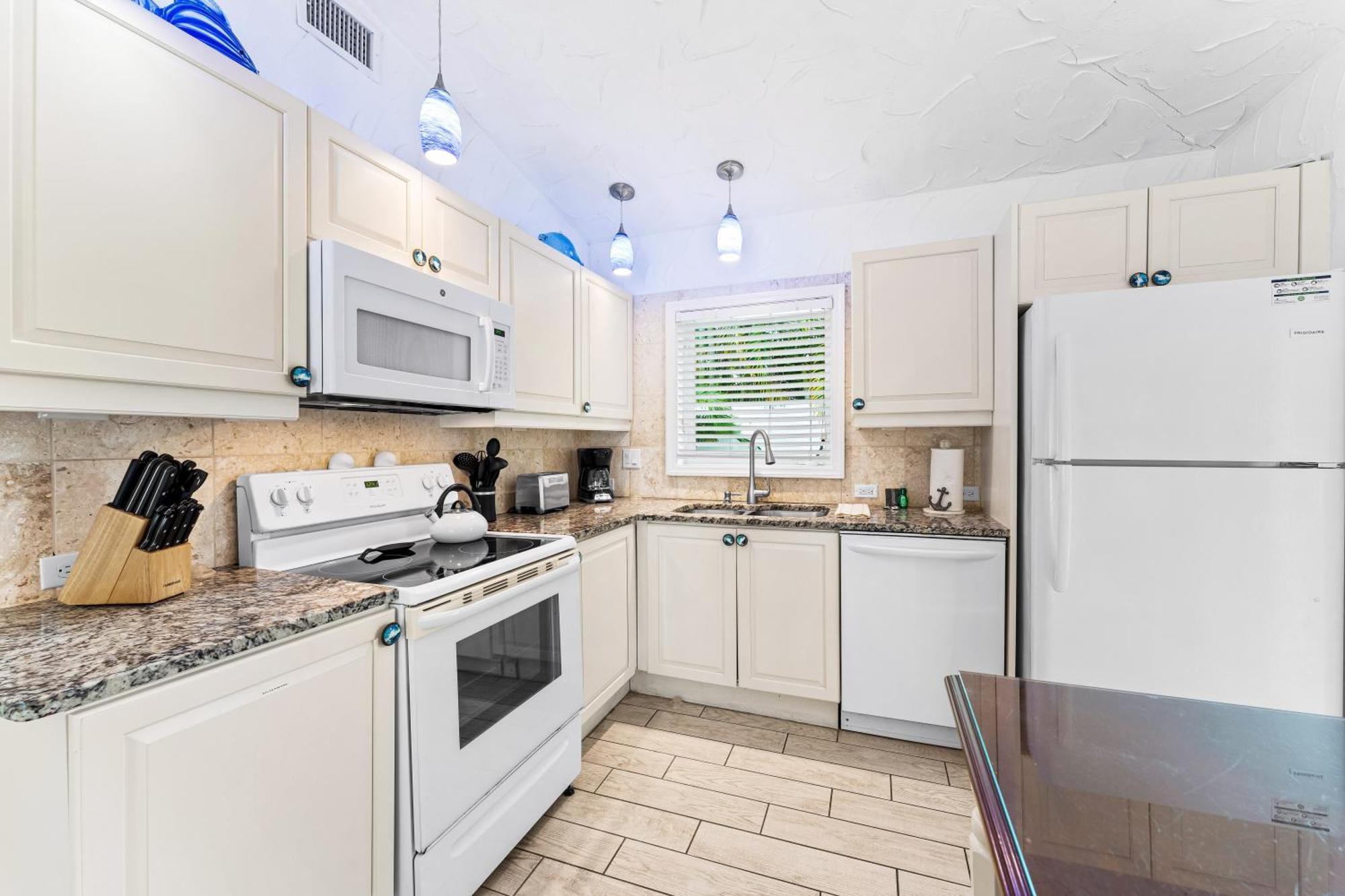 סייסטה קי Crescent Beach Villas מראה חיצוני תמונה