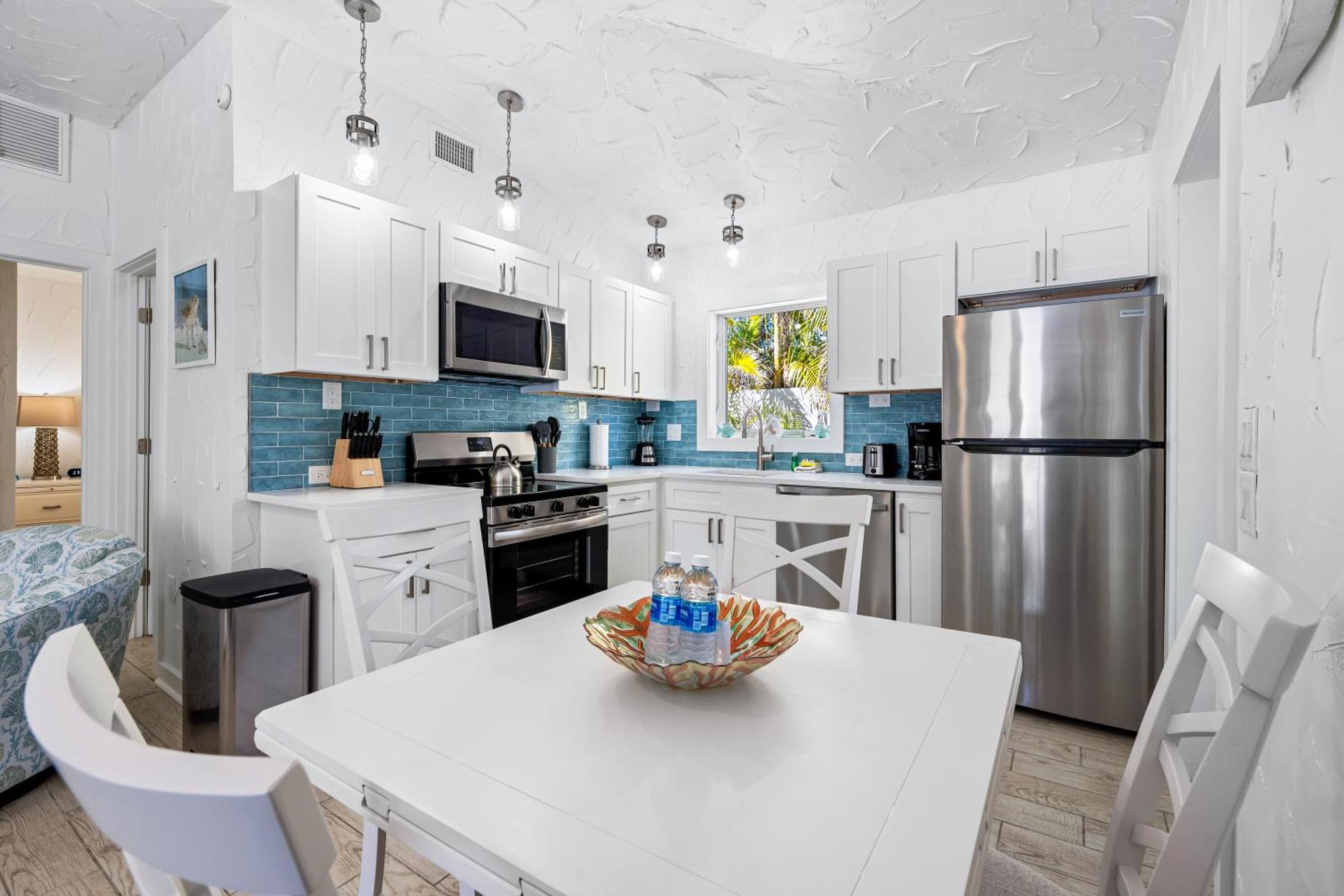 סייסטה קי Crescent Beach Villas מראה חיצוני תמונה