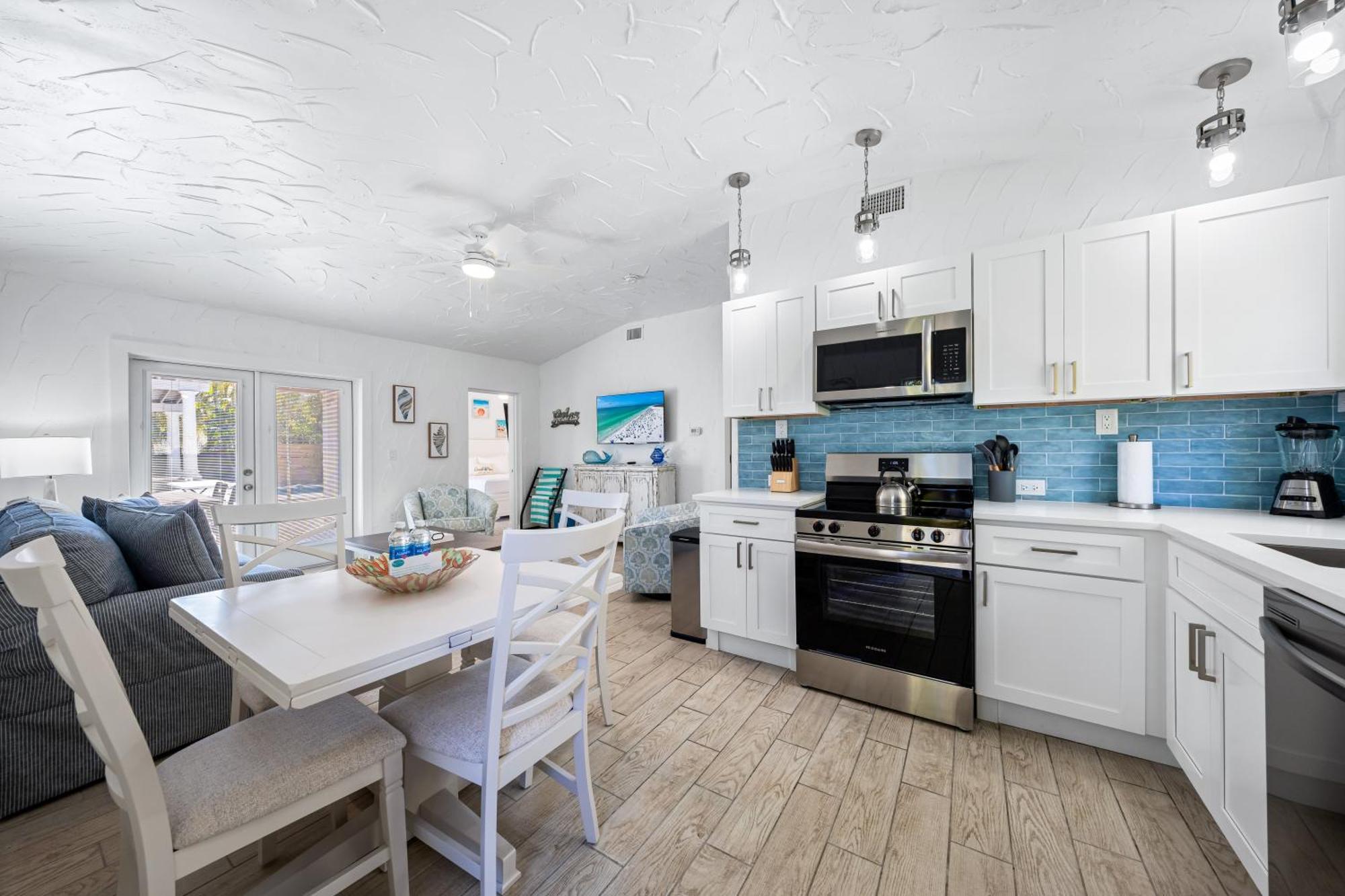 סייסטה קי Crescent Beach Villas מראה חיצוני תמונה